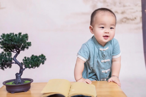 桐乡宝宝多大可以吃辅食